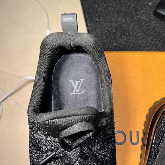 Louis Vuitton Beverly Hills men’s sneaker 1A89S6 noir size 8 normal width - Picture 9 of 13